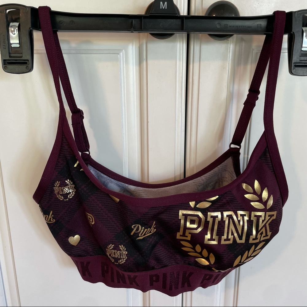 Victoria’s Secret Pink sports bra